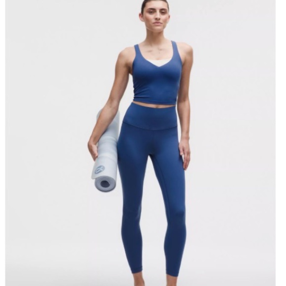 NWT Lululemon Align HR 25”
